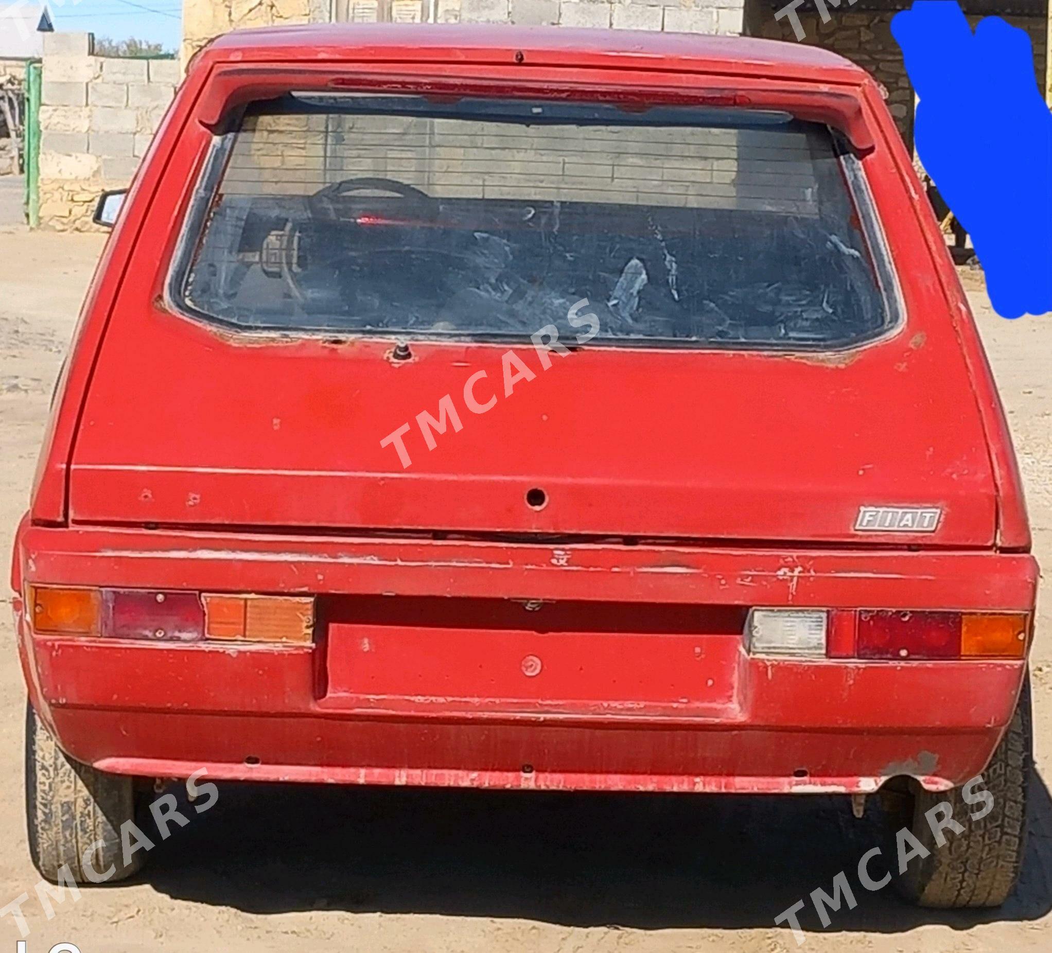 Fiat Uno 1980 - 3 000 TMT - Этрек - img 2