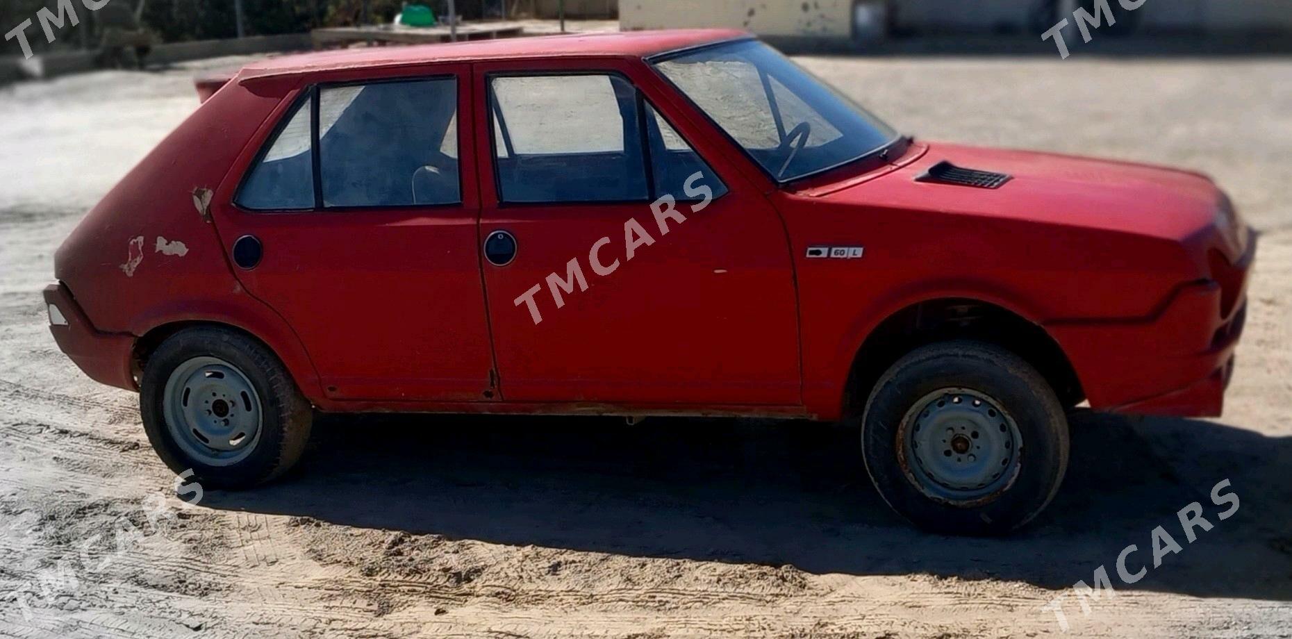 Fiat Uno 1980 - 3 000 TMT - Этрек - img 3