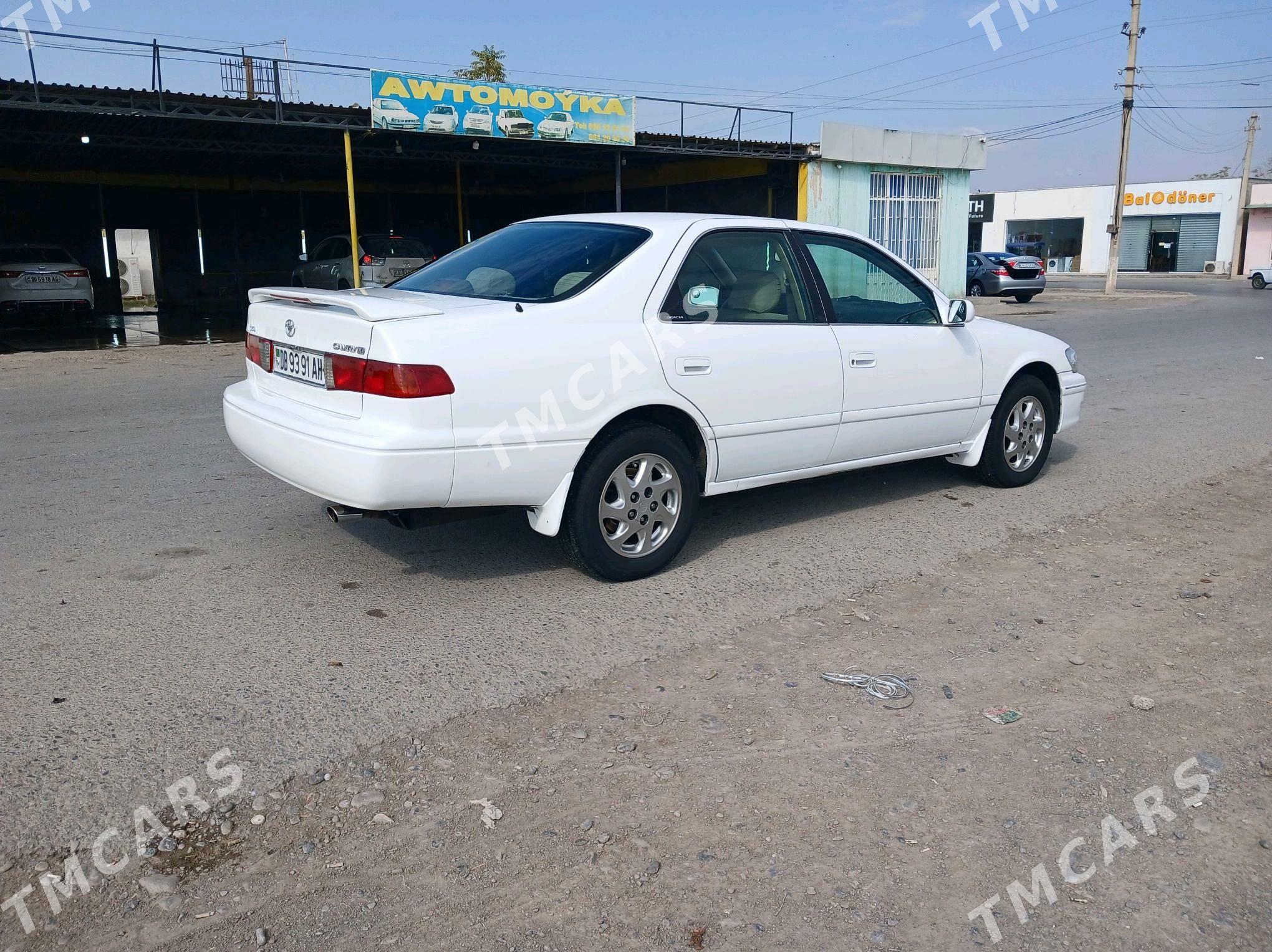 Toyota Camry 2000 - 120 000 TMT - Kaka - img 2