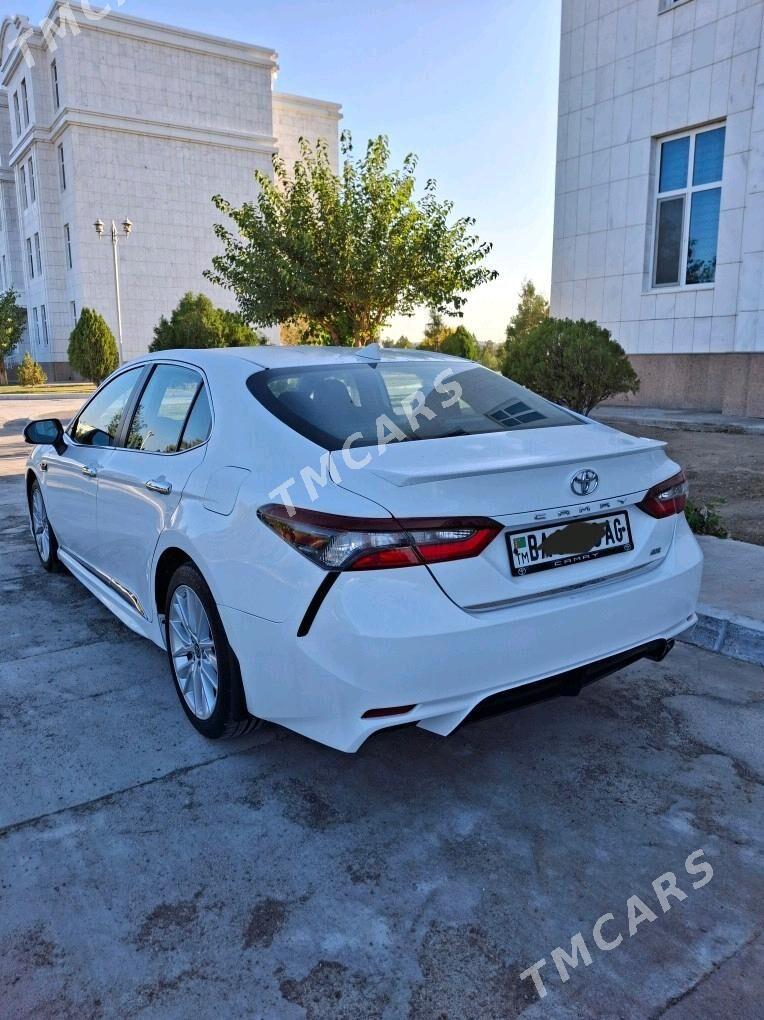 Toyota Camry 2021 - 320 000 TMT - Ашхабад - img 4