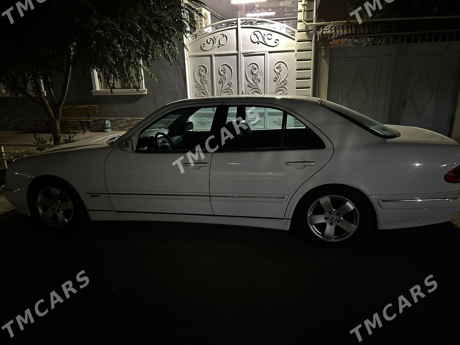 Mercedes-Benz E320 2001 - 120 000 TMT - Aşgabat - img 8