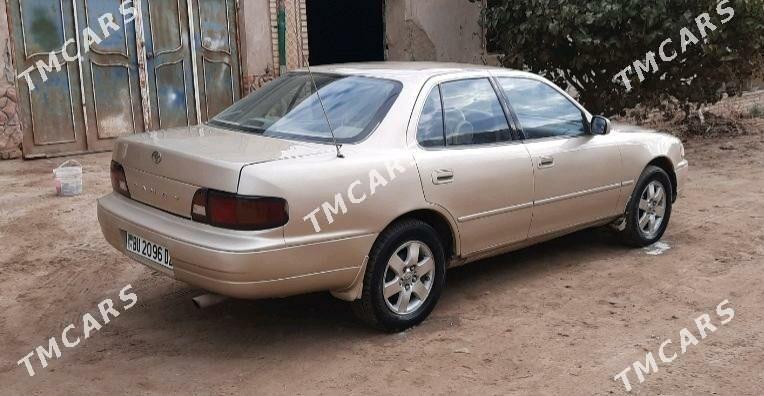 Toyota Camry 1996 - 70 000 TMT - Гурбансолтан Едже - img 4