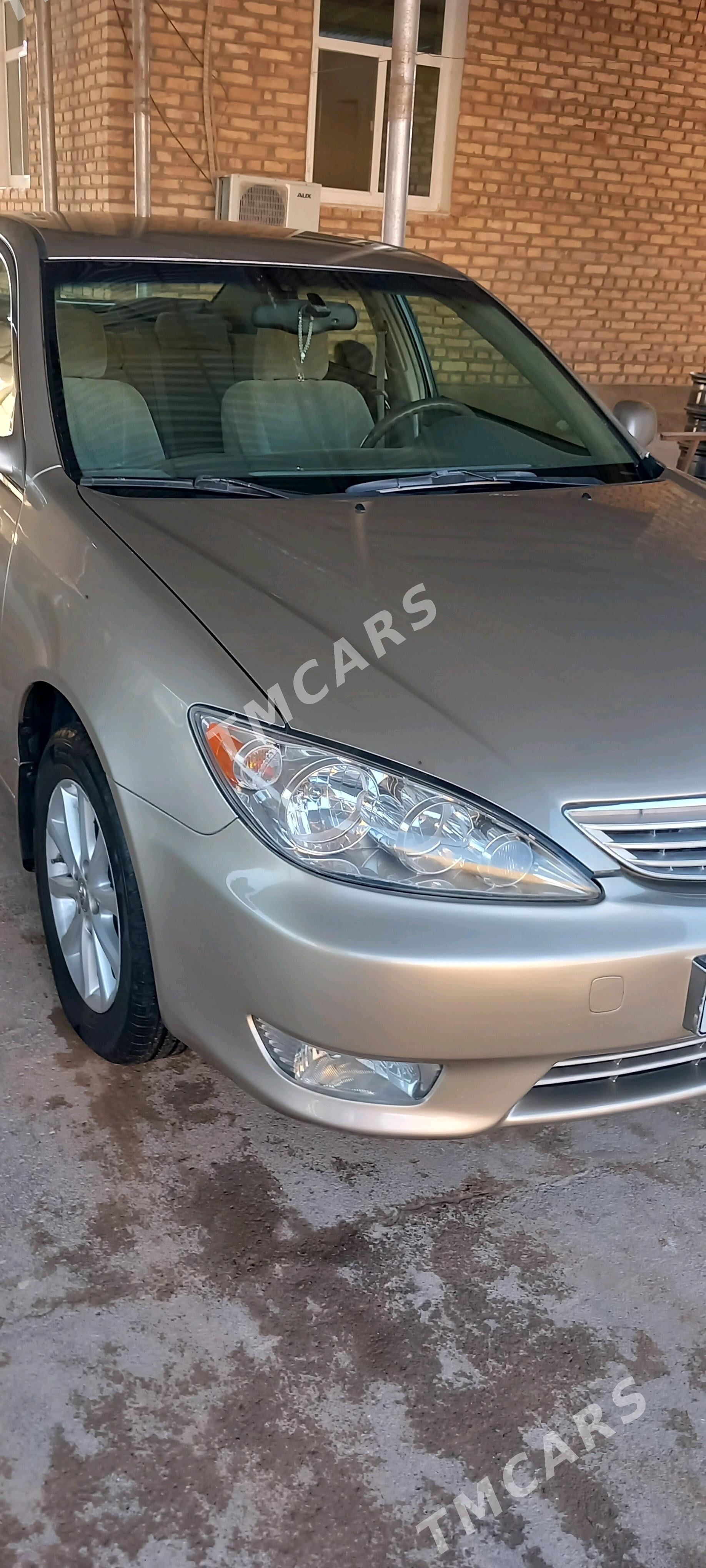 Toyota Camry 2003 - 170 000 TMT - Бабадайхан - img 5