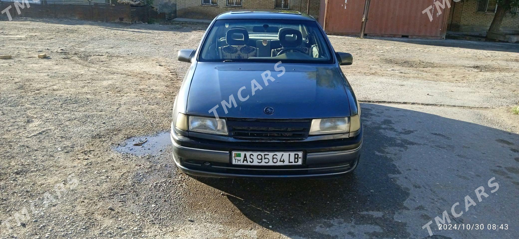 Opel Vectra 1989 - 20 000 TMT - Saýat - img 3