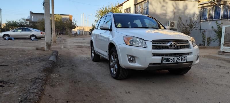 Toyota RAV4 2011 - 175 000 TMT - Мары - img 2