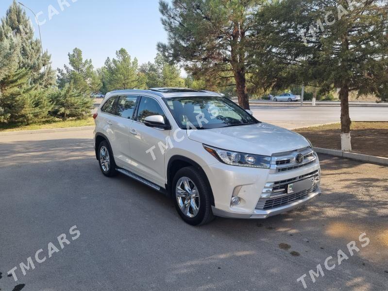 Toyota Highlander 2017 - 590 000 TMT - Ашхабад - img 2