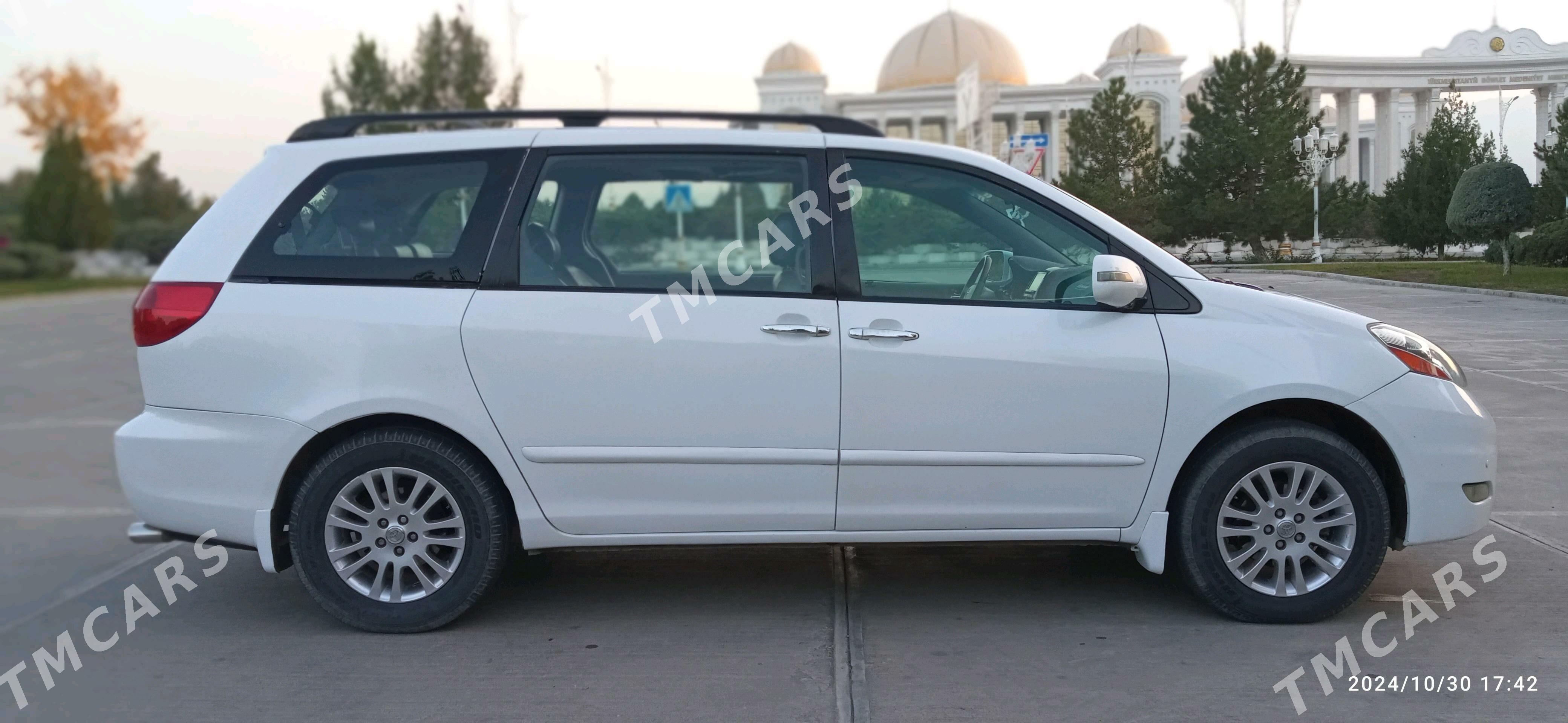 Toyota Sienna 2008 - 180 000 TMT - Анев - img 5