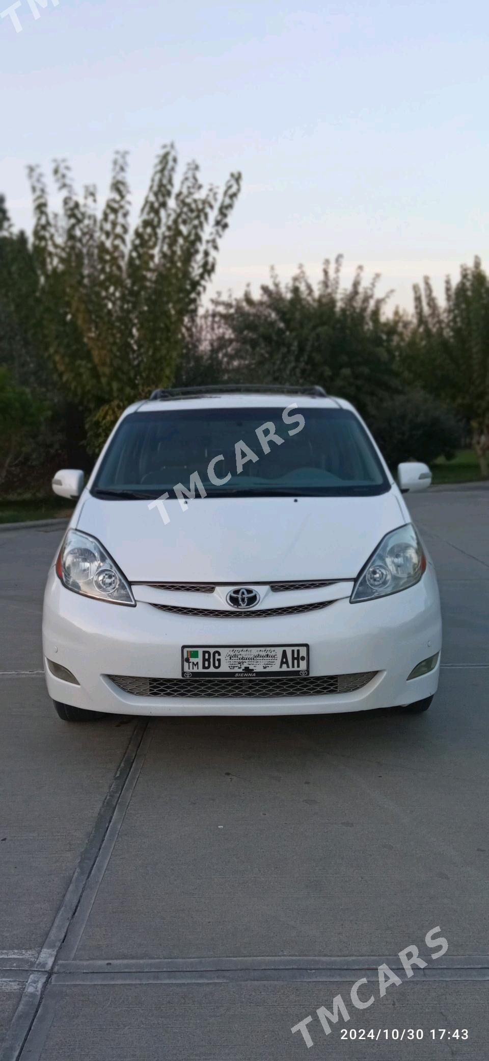 Toyota Sienna 2008 - 180 000 TMT - Анев - img 8