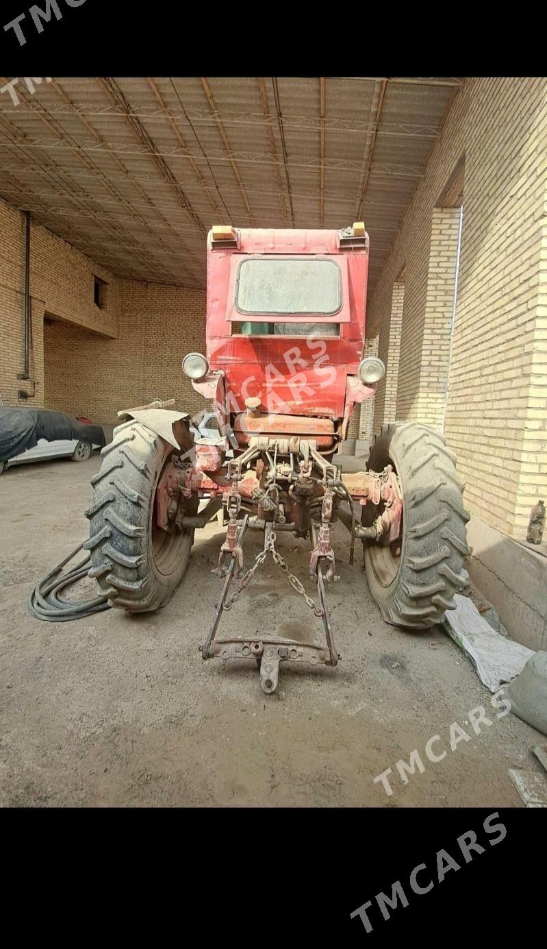 MTZ T-28 1990 - 45 000 TMT - Çärjew - img 2