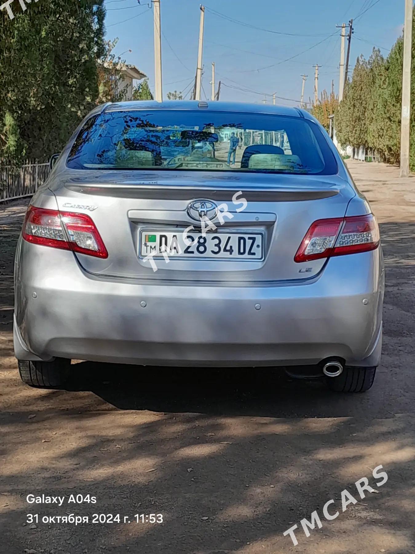 Toyota Camry 2010 - 185 000 TMT - Губадаг - img 2