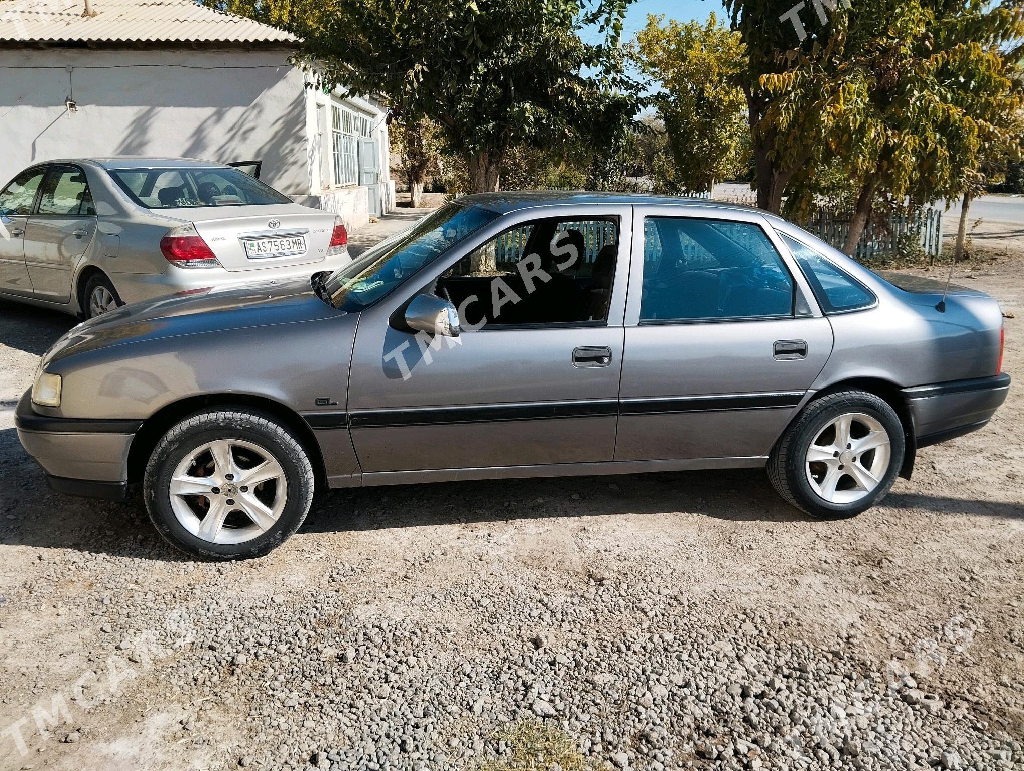 Opel Vectra 1992 - 35 000 TMT - Мары - img 5