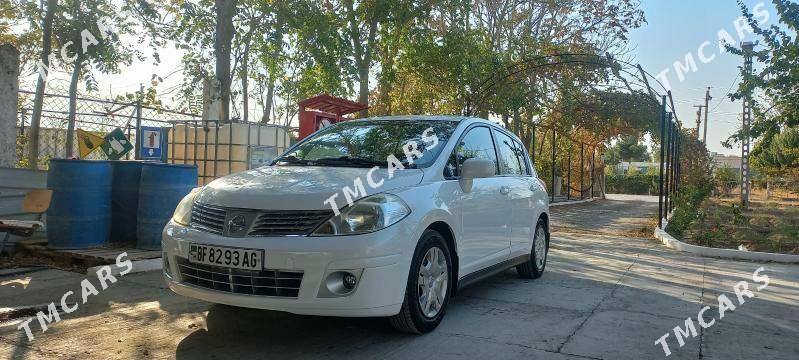 Nissan Versa 2010 - 115 000 TMT - Bedew - img 4