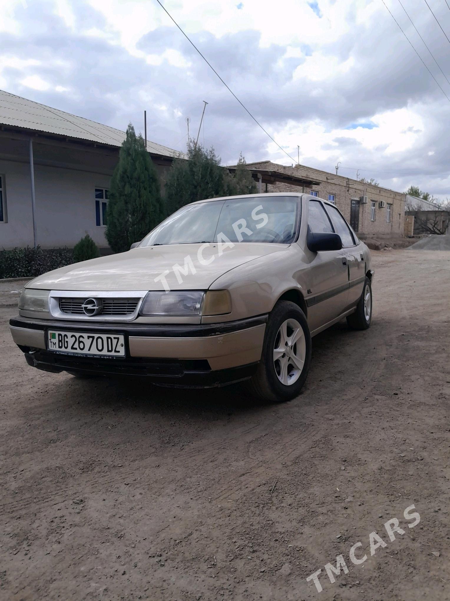 Opel Vectra 1992 - 30 000 TMT - Şabat etr. - img 3