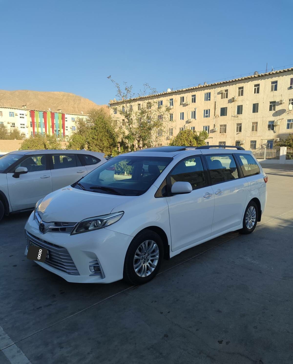 Toyota Sienna 2018 - 450 000 TMT - Balkanabat - img 7