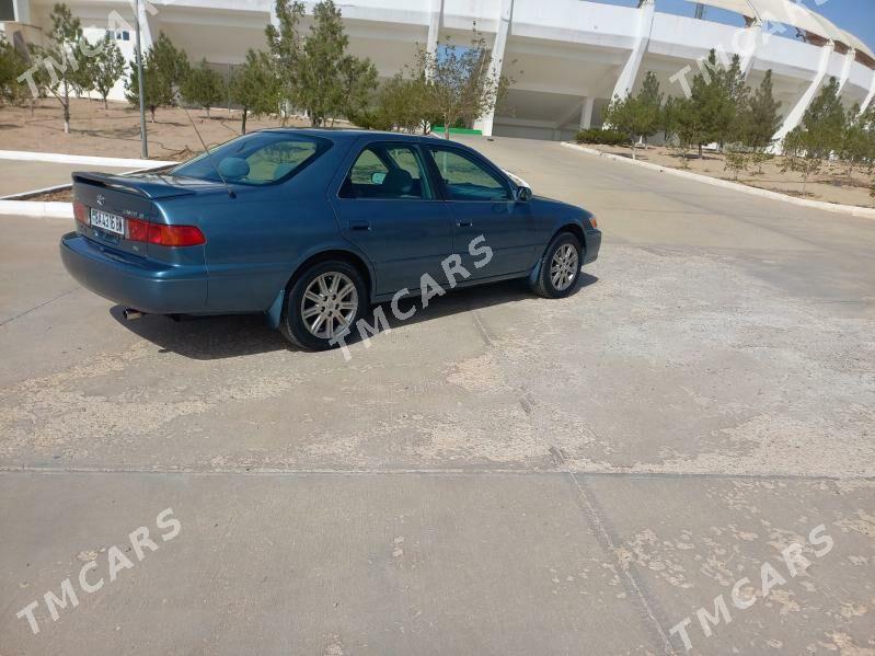 Toyota Camry 2001 - 119 000 TMT - Балканабат - img 7