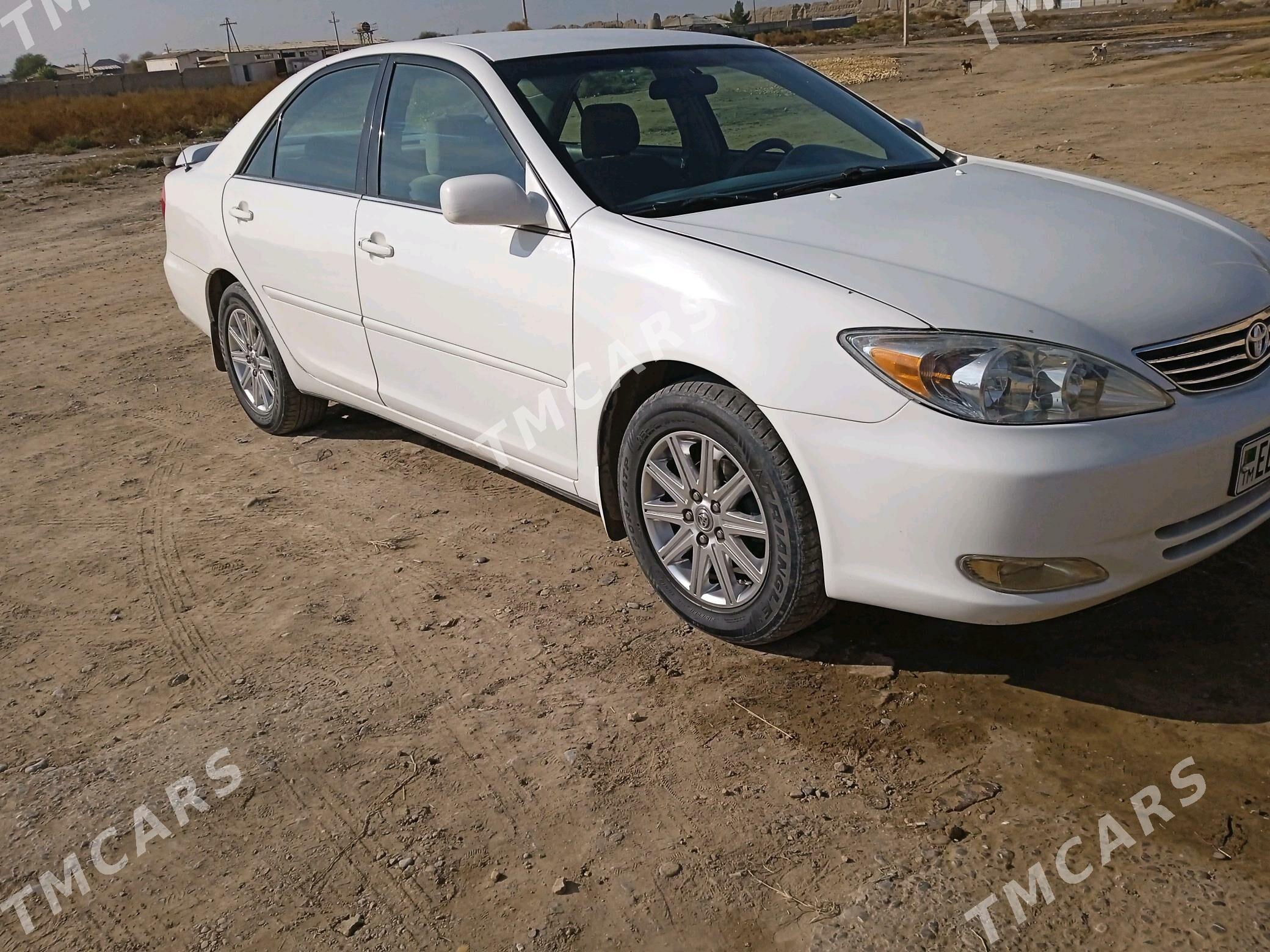 Toyota Camry 2002 - 136 000 TMT - Baýramaly - img 2