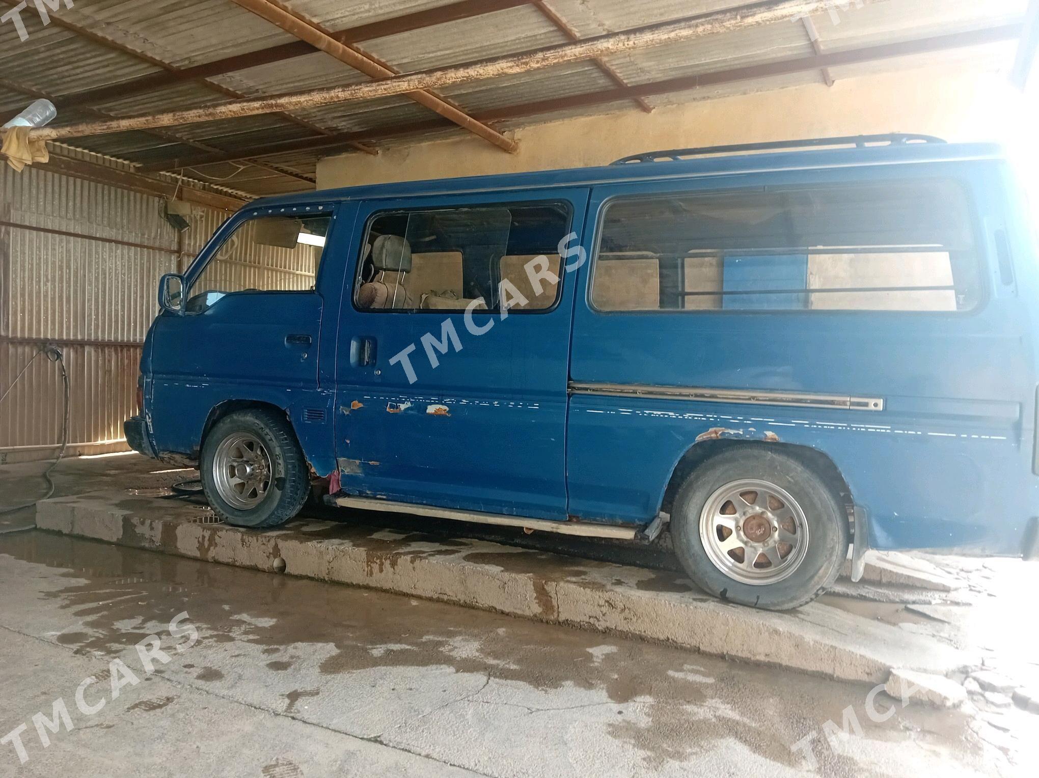 Toyota Hiace 1988 - 13 000 TMT - Babadaýhan - img 2