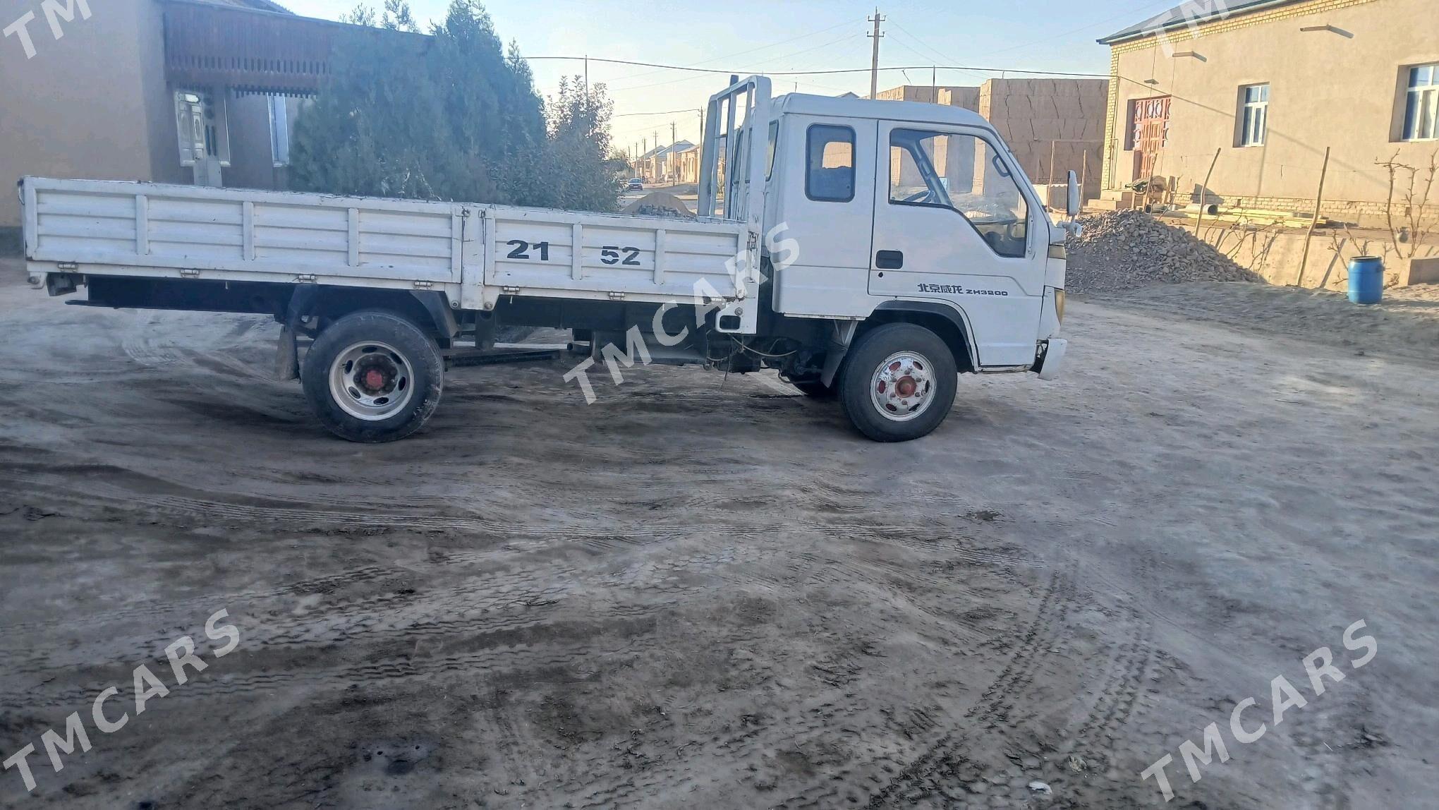 Foton Gratour T3 2009 - 90 000 TMT - Гурбансолтан Едже - img 3