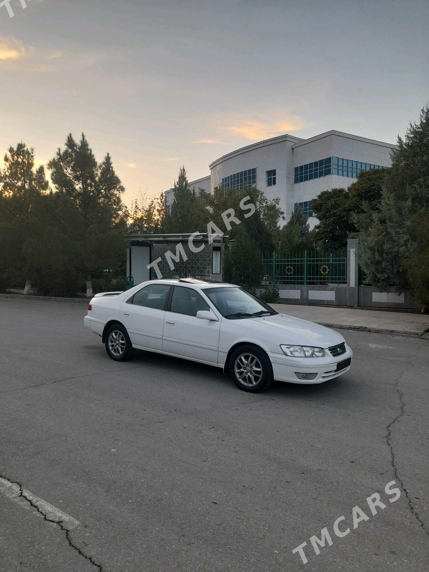 Toyota Camry 2001 - 140 000 TMT - Bäherden - img 8