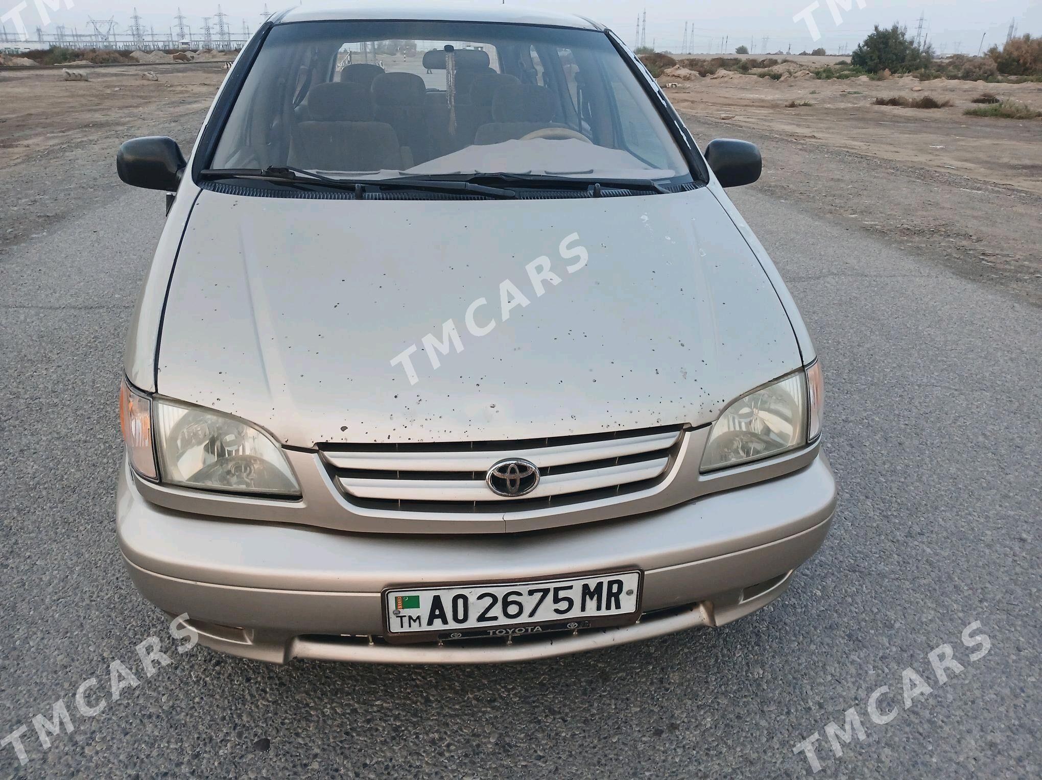 Toyota Sienna 2001 - 130 000 TMT - Mary - img 3