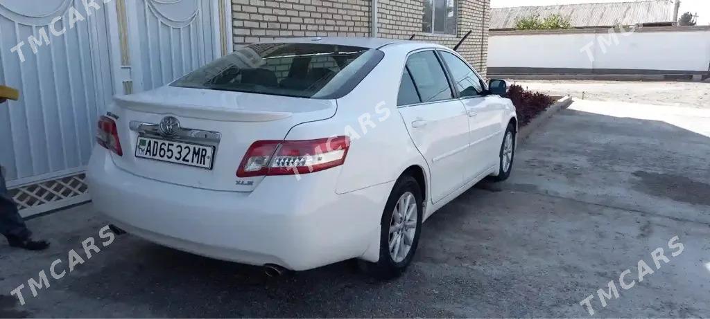 Toyota Camry 2011 - 180 000 TMT - Байрамали - img 8