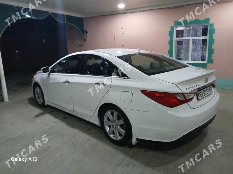 Hyundai Sonata 2011 - 138 000 TMT - Ашхабад - img 3