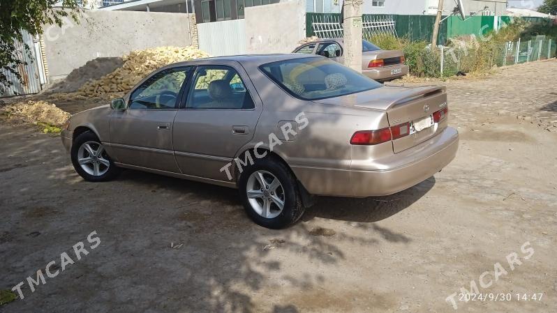 Toyota Camry 1999 - 105 000 TMT - Туркменабат - img 4