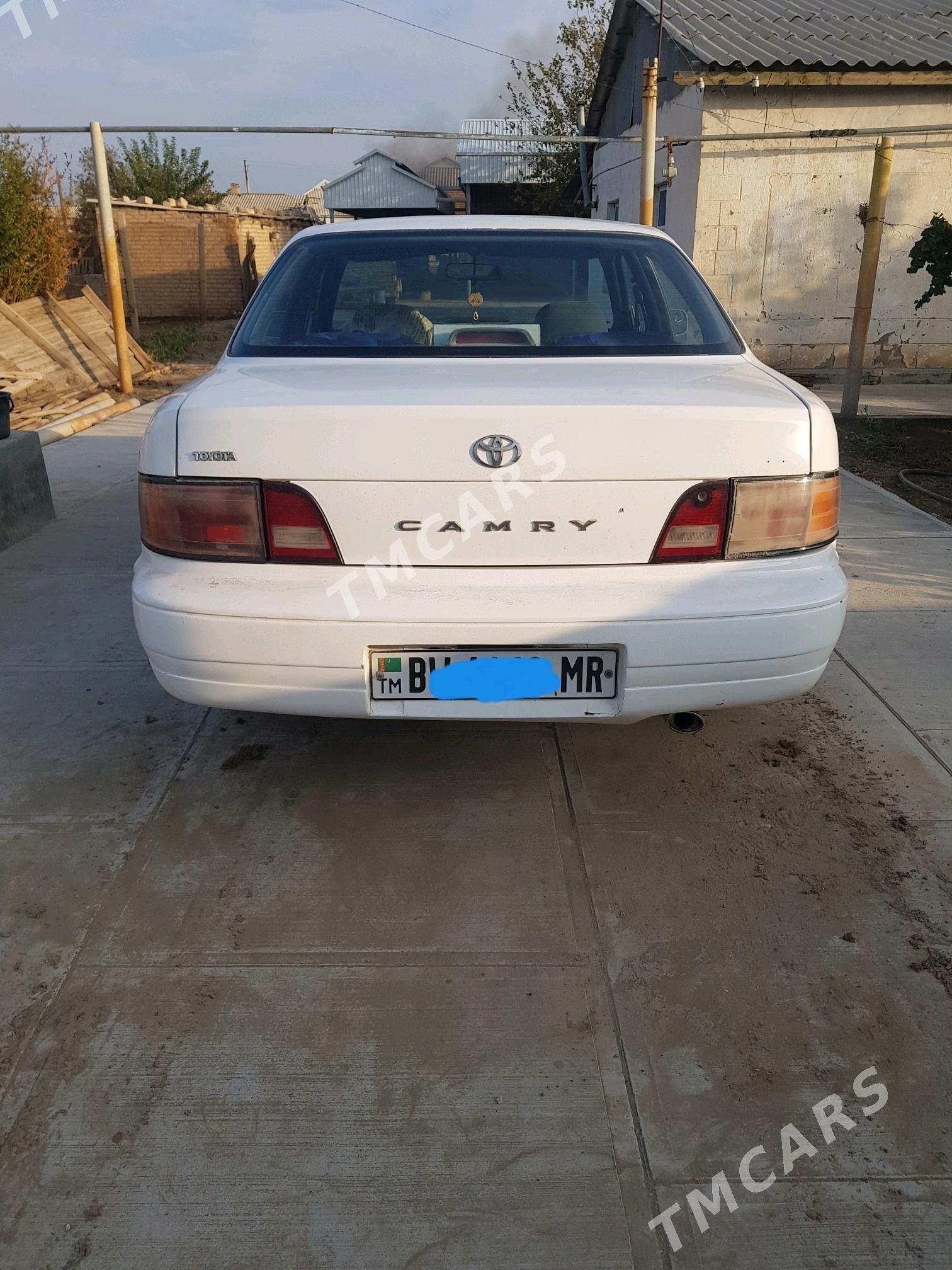 Toyota Camry 1995 - 73 000 TMT - Baýramaly - img 2