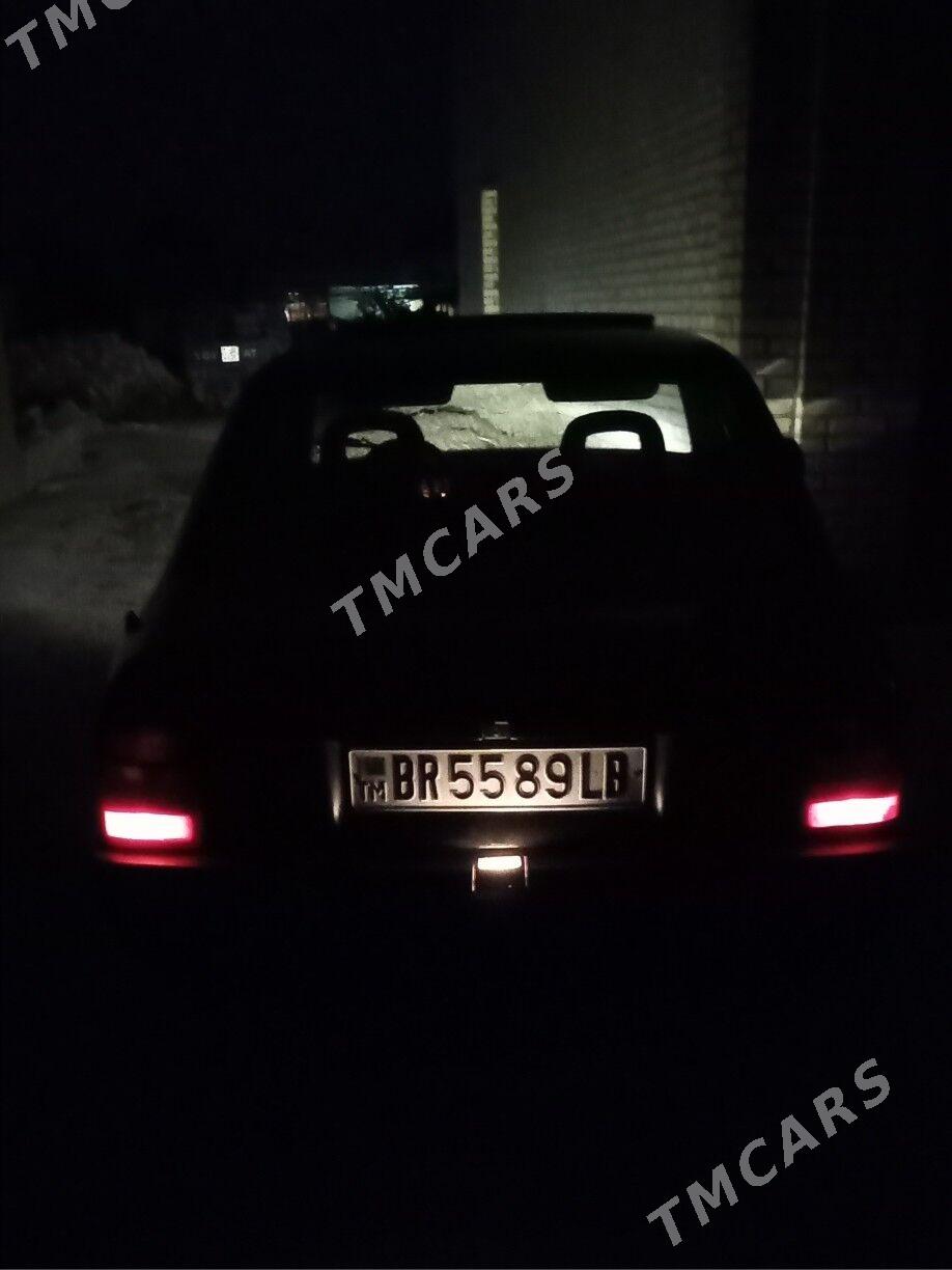 Opel Vectra 1990 - 22 000 TMT - Saýat - img 2