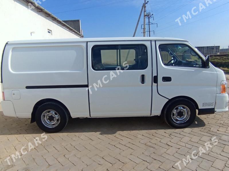 Nissan Urvan 2007 - 135 000 TMT - Baýramaly - img 3