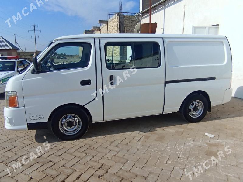 Nissan Urvan 2007 - 135 000 TMT - Baýramaly - img 4