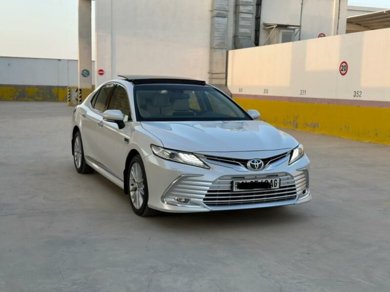 Toyota Camry 2022 - 630 000 TMT - Aşgabat - img 5