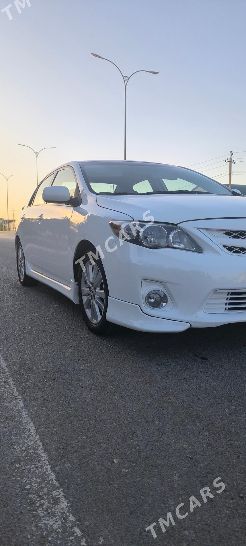 Toyota Corolla 2010 - 125 000 TMT - Aşgabat - img 3