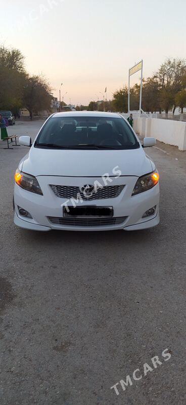 Toyota Corolla 2010 - 135 000 TMT - Balkanabat - img 3