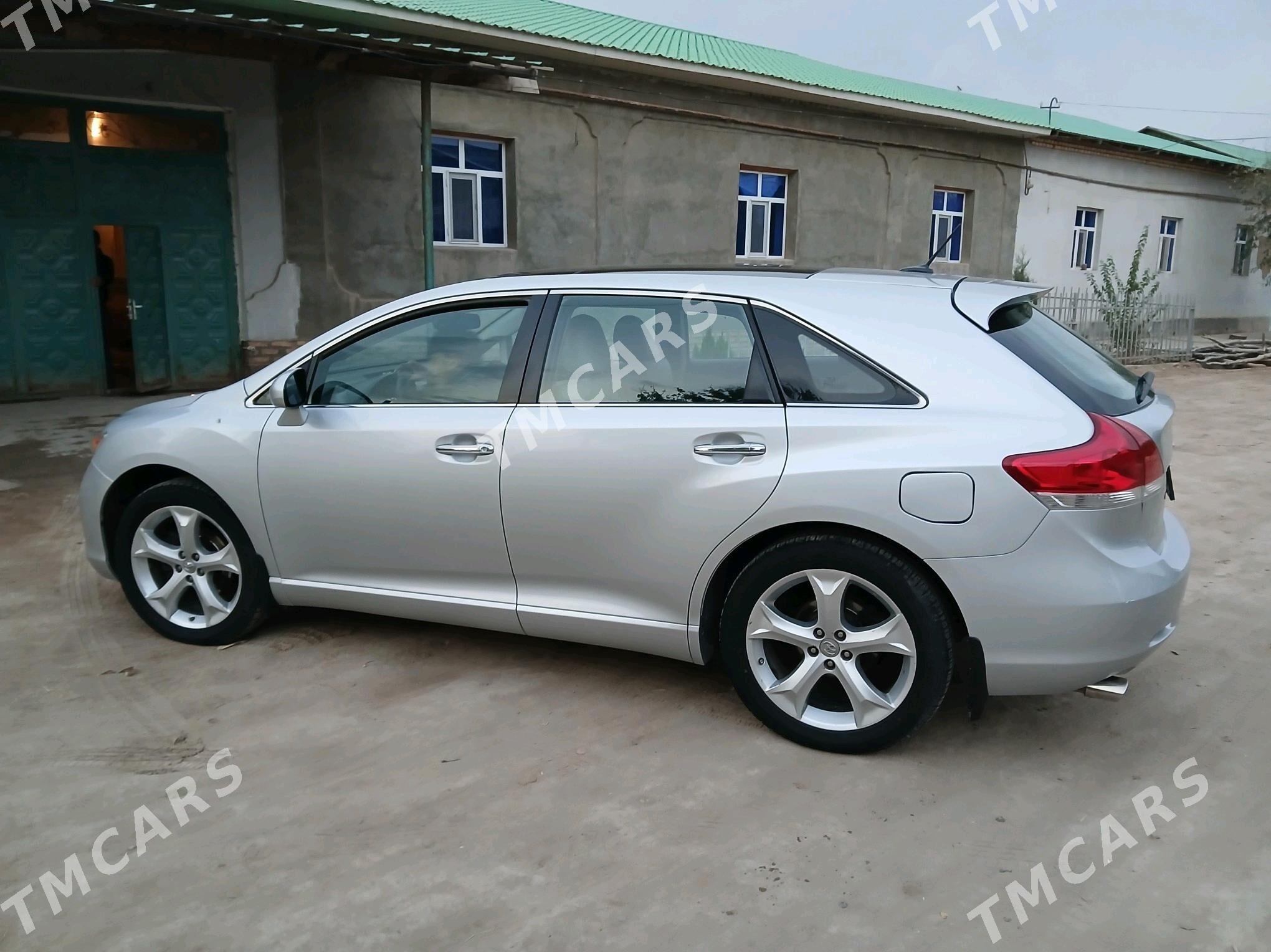 Toyota Venza 2012 - 181 500 TMT - Кёнеургенч - img 4