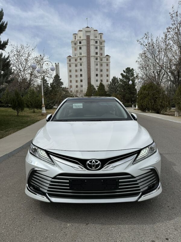 Toyota Camry 2023 - 739 000 TMT - Aşgabat - img 7