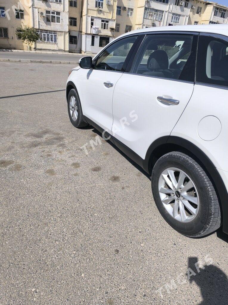 Kia Sorento 2019 - 225 000 TMT - Aşgabat - img 4