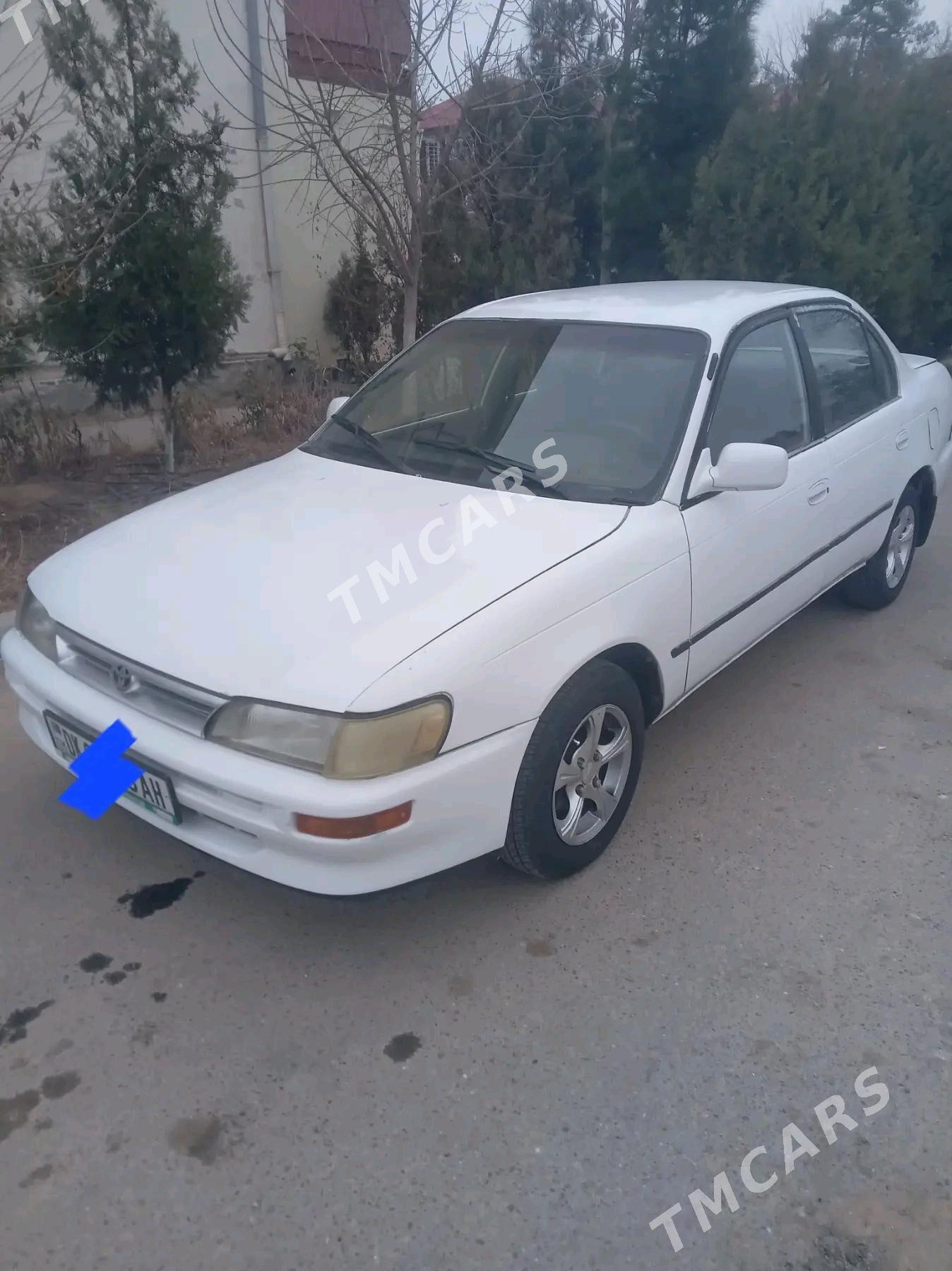 Toyota Corolla 1994 - 45 000 TMT - Теджен - img 2