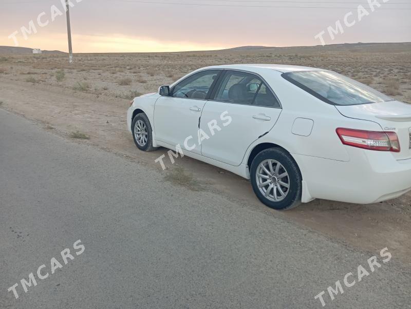 Toyota Camry 2009 - 130 000 TMT - Гызыларбат - img 3