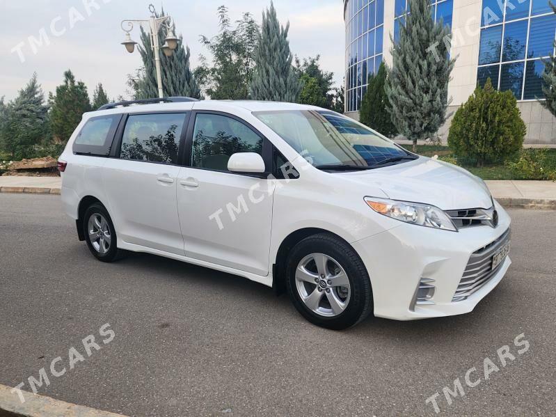 Toyota Sienna 2019 - 415 000 TMT - Aşgabat - img 3