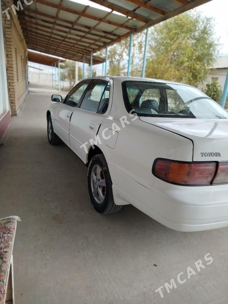 Toyota Camry 1994 - 72 500 TMT - Дашогуз - img 7