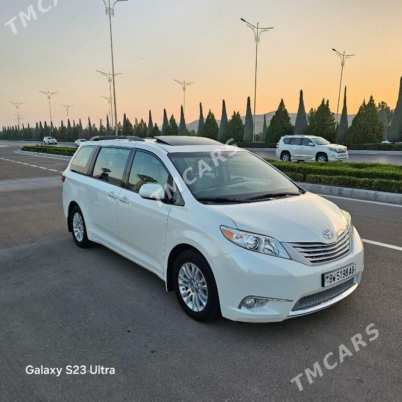 Toyota Sienna 2017 - 400 000 TMT - Ашхабад - img 2