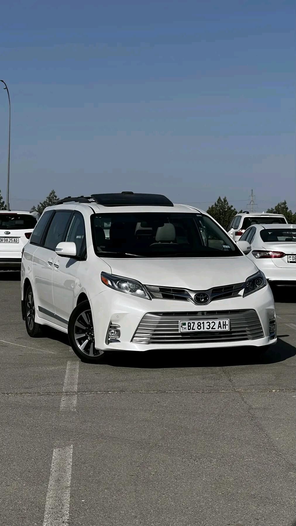 Toyota Sienna 2018 - 610 000 TMT - Ашхабад - img 3