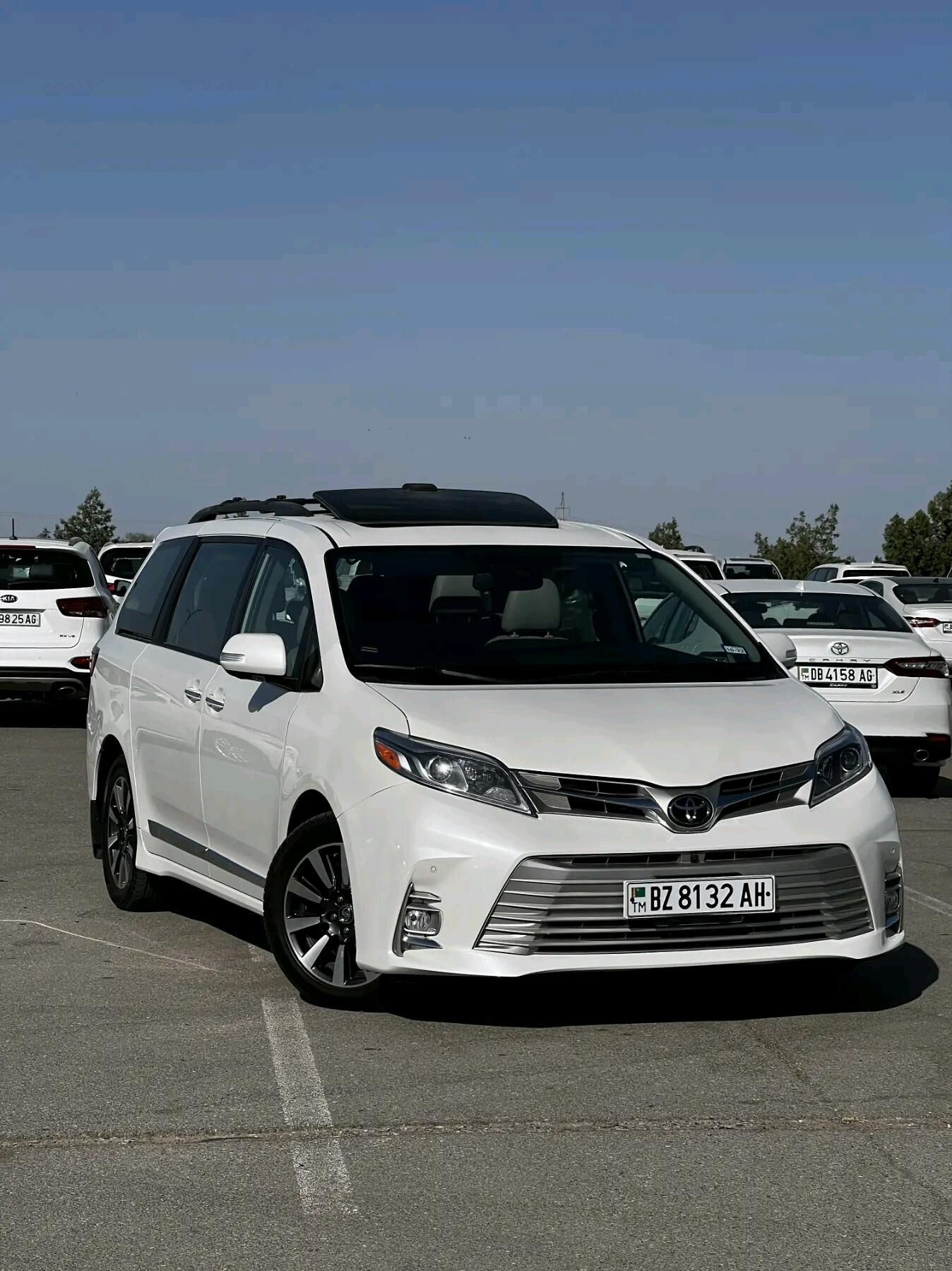 Toyota Sienna 2018 - 610 000 TMT - Ашхабад - img 8