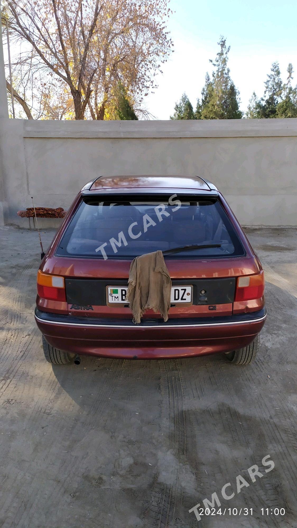 Opel Astra 1992 - 32 000 TMT - Шабатский этрап - img 8