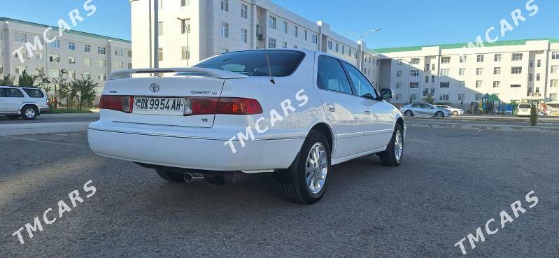 Toyota Camry 2001 - 150 000 TMT - Aşgabat - img 3