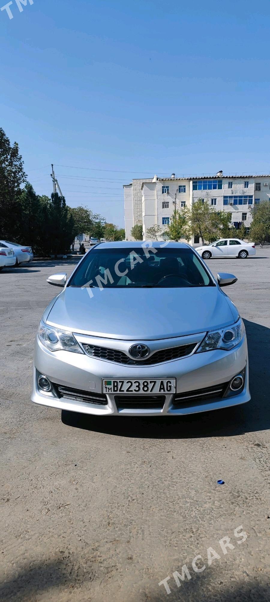 Toyota Camry 2012 - 220 000 TMT - Aşgabat - img 6