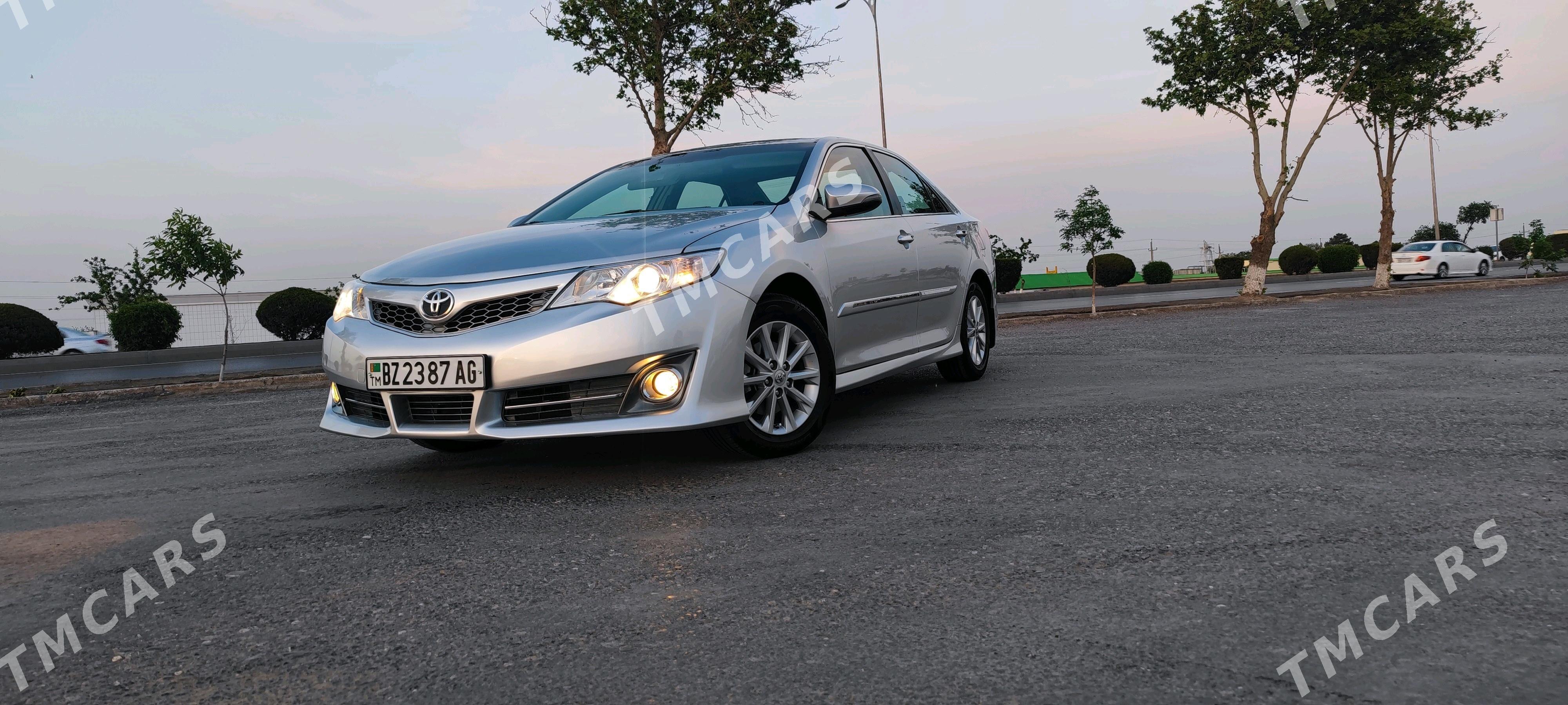 Toyota Camry 2012 - 220 000 TMT - Aşgabat - img 8