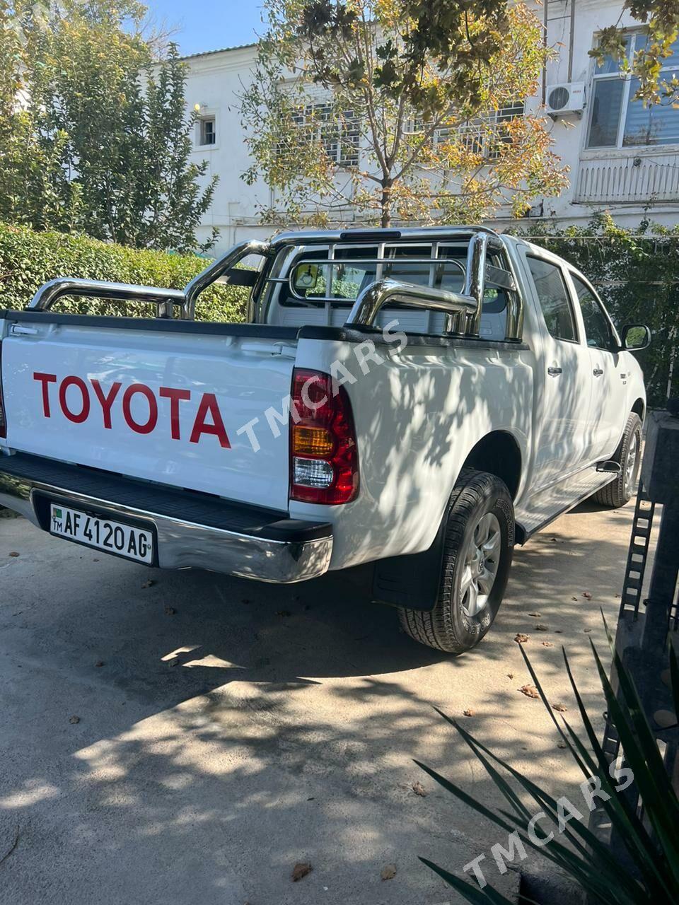 Toyota Hilux 2007 - 230 000 TMT - Aşgabat - img 5