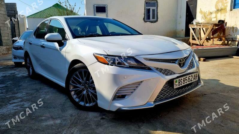 Toyota Camry 2018 - 250 000 TMT - Aşgabat - img 2